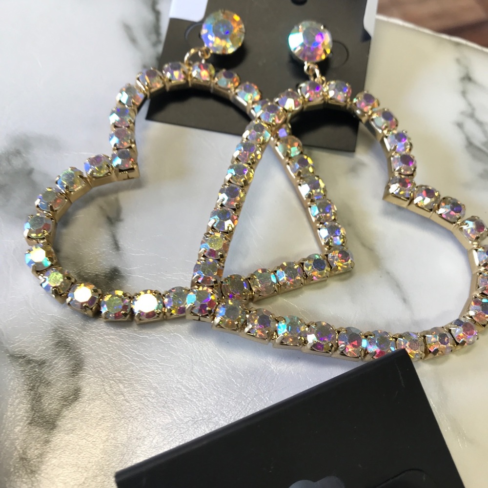 ‼️ Iridescent Rhinestone Heart Hoop Earring - Picture 6 of 7